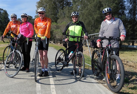 Mayor Mark Honey with members of the Kiama Bike Users Group on the Jamberoo CyclewayUG