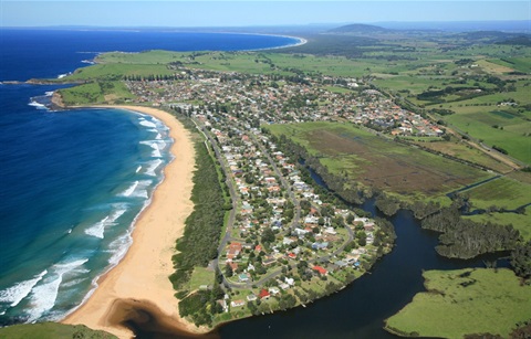 Aerial photo of Werri Beach