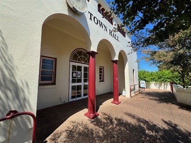 Gerringong Town Hall side