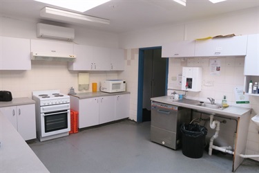 joyce-wheatley-centre-hall kitchen