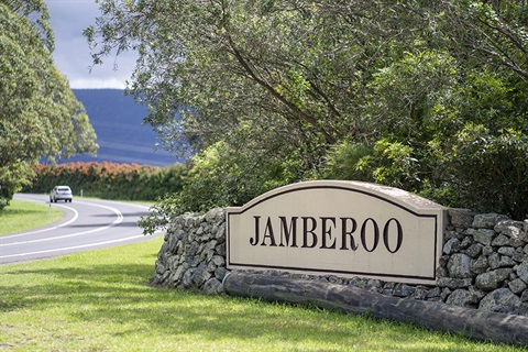 Jamberoo entrance