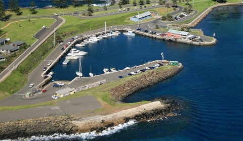 Aerial photo of Kiama Harbour